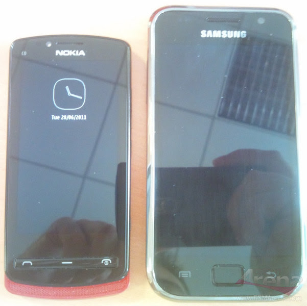 Nokia 700 Zeta