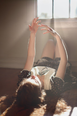 Take me in, into your darkest hour And I'll never desert you.