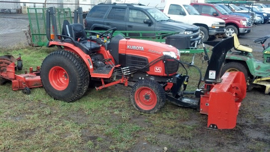 2010 Kubota B3200 Tractors - Compact (1-40hp.) - John Deere MachineFinder