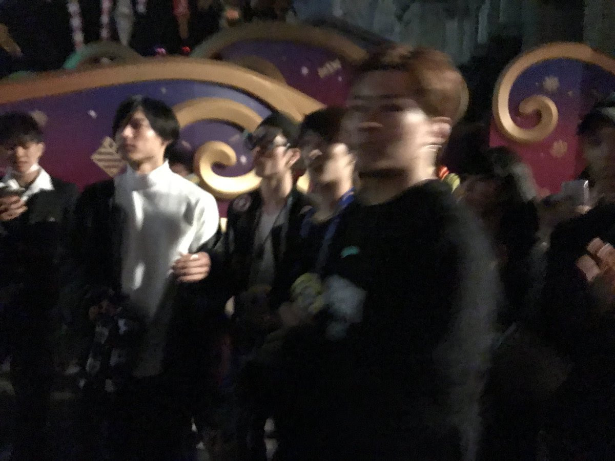ジャニーズ遭遇 Sixtonesとsnow Manがプラベでusjを訪れ ファンに握手の神対応 ジャニーズtwitterまとめ