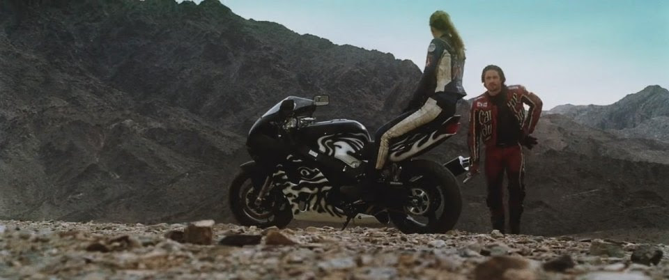 IMCDb.org: Kawasaki ZX-7R in "Torque, 2004"