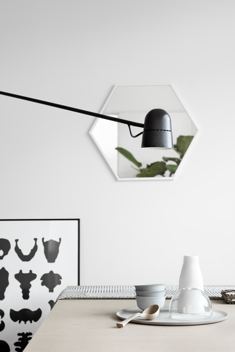 Browns and pink in an apartment with a black wall - via cocolapinedesign.com