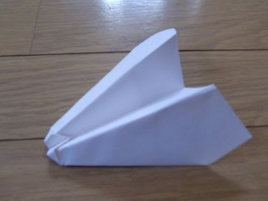 簡単で良く飛ぶ紙飛行機 簡単手作りおもちゃの作り方 工作図鑑