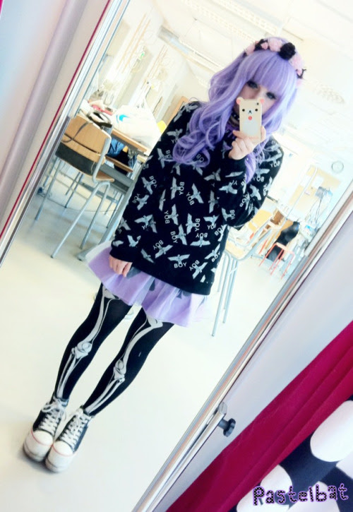 I pretty much look the same like yesterday but whatever (◍•ᴗ•◍)
