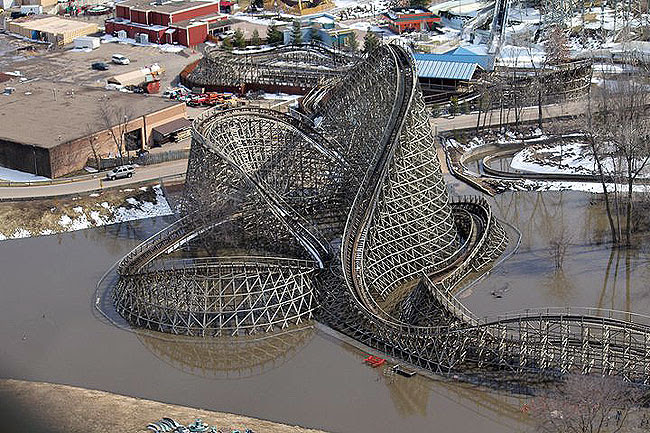 Download Floodwaters reach Valleyfair in Shakopee | Minnesota ...