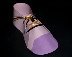 Schuhe aus Papier - Bastelanleitung mit Vorlage