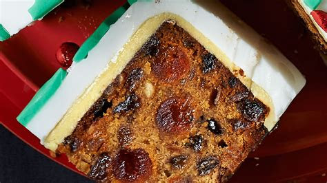 christmas cake recipe xmas cake recipe easy fruit cake