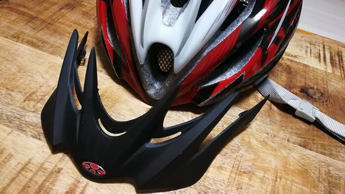 ヘルメット バイザー 後付け 自転車