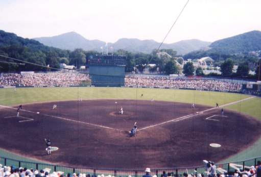 札幌市円山球場２ 球場風土記