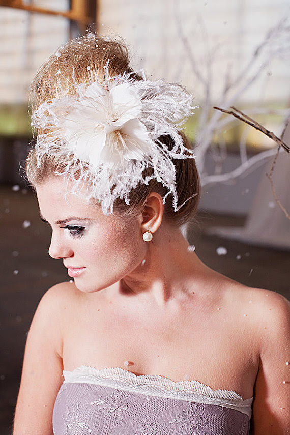 20 Romantic Floral Wedding Hairstyles - Pretty Designs