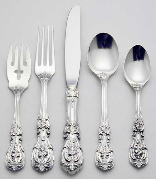 Show us your formal china, flatware, and stemware! « Weddingbee Boards