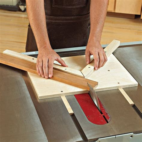 money miter jig woodworking plan  wood magazine