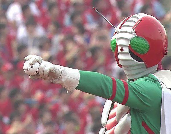 おいおい 野球仮面は戦隊の方だぞ サッカーへのボケ ボケて Bokete