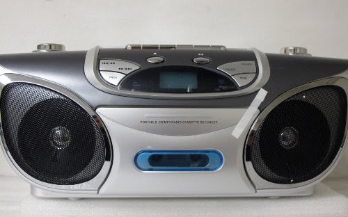 QuantumFX J-32U Portable CD/ MP3 Player USB and radio Cassette Recorder