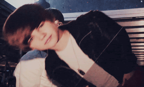 justin bieber tour dates 2012. Justin Bieber Tour Dates