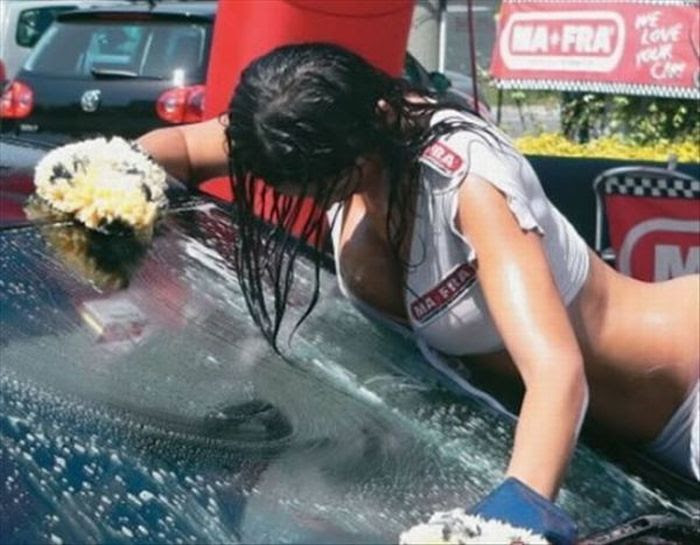 Sexy Car Wash Girls (53 pics)