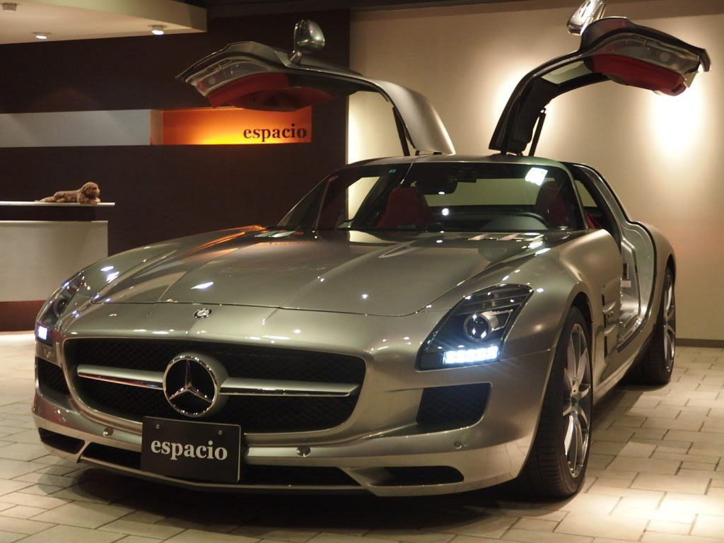 10model M Benz Sls Amg Performancepkg入庫しました フェラーリ 中古車販売 買取 エスパシオ 東京 世田谷 ポルシェ ランボルギーニ マセラティ 輸入車販売専門店