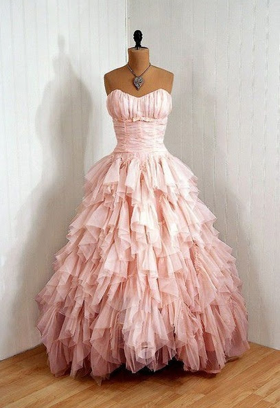 Vintage pink dress!