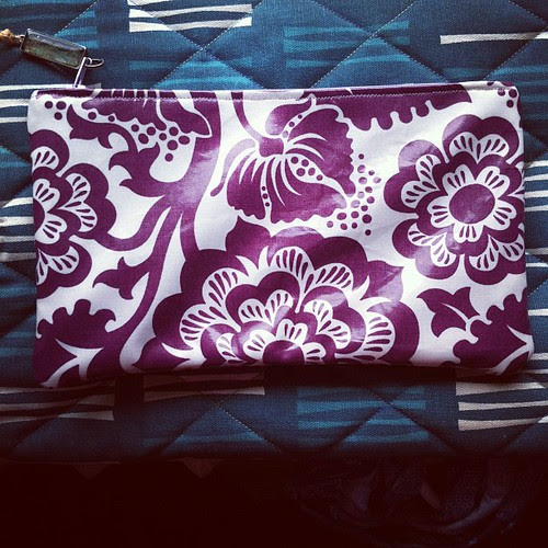 Laminated cotton pouch