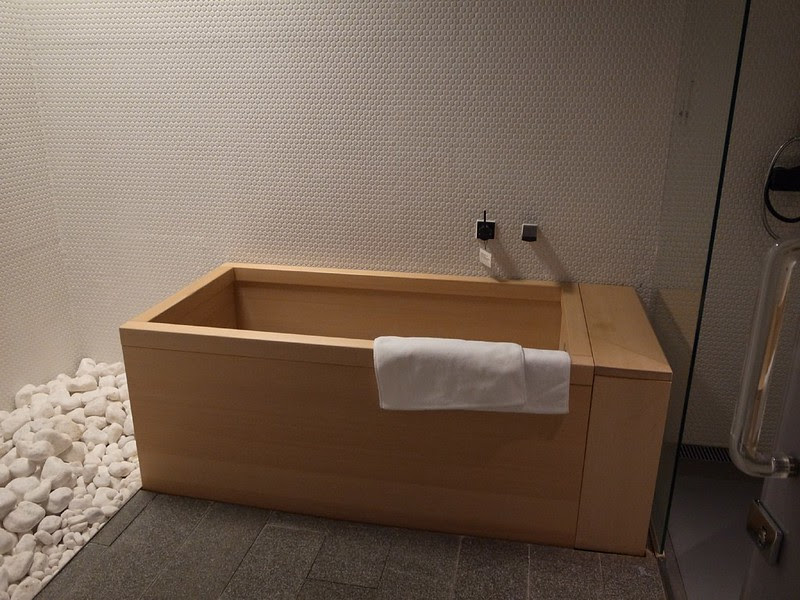 ホテル　カンラ　京都