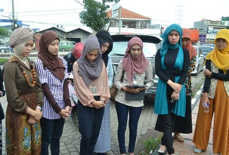 hijabers bandung charity wigoddes