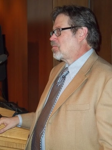 101_2948 Rick Marschall at Library of Congress