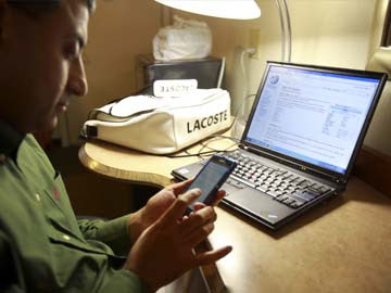User's move to mobile concerns Wikipedia 
