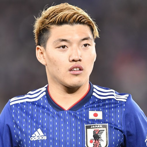 めっちゃ笑顔 井手口選手懐かしい 堂安律が古巣ガンバ訪問で旧交を温めるレアショットを公開 サッカーダイジェストweb