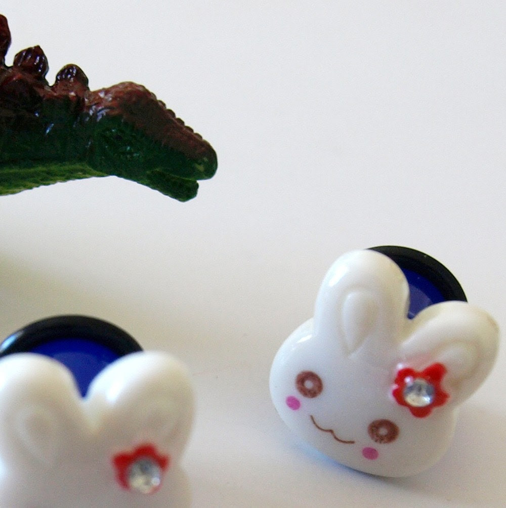 White Bunny Rabbit 00g 10 mm Studs Plugs piercings by glamasaurus : cute 