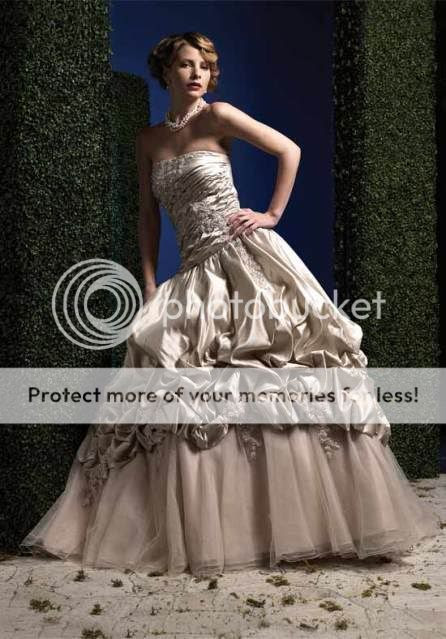 Couture' Bridal Gown / Wedding Dress