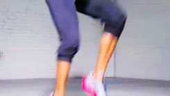http://27.media.tumblr.com/tumblr_lu8oob49N91r31w8mo1_250.gif