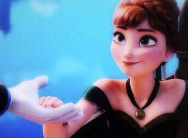 Anna From Frozen Looks Freaky in Real Life
