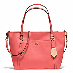 PEYTON LEATHER POCKET TOTE - COACH f25667 - BRASS/CORAL