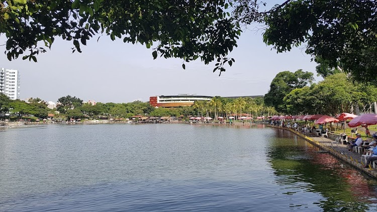 Pagpapadaloyng Tubig Sa Bukid