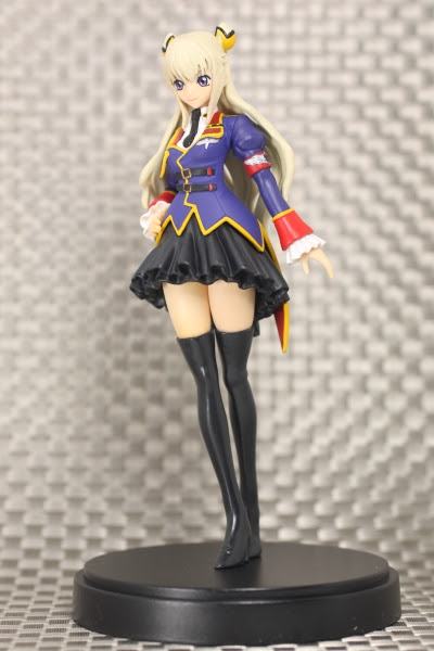 フィギュアざっくりレビュー コードギアス 亡国のアキト レイラ マルカル Dxfフィギュア バンプレスト レビュー