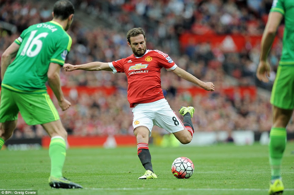 Juan Mata tries his luck from the edge of the penalty area as United search for the opening goal against Sunderland