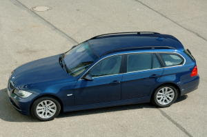BMW 325i Touring -