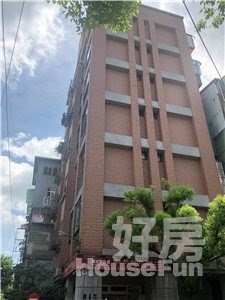 土 城 裕生 路