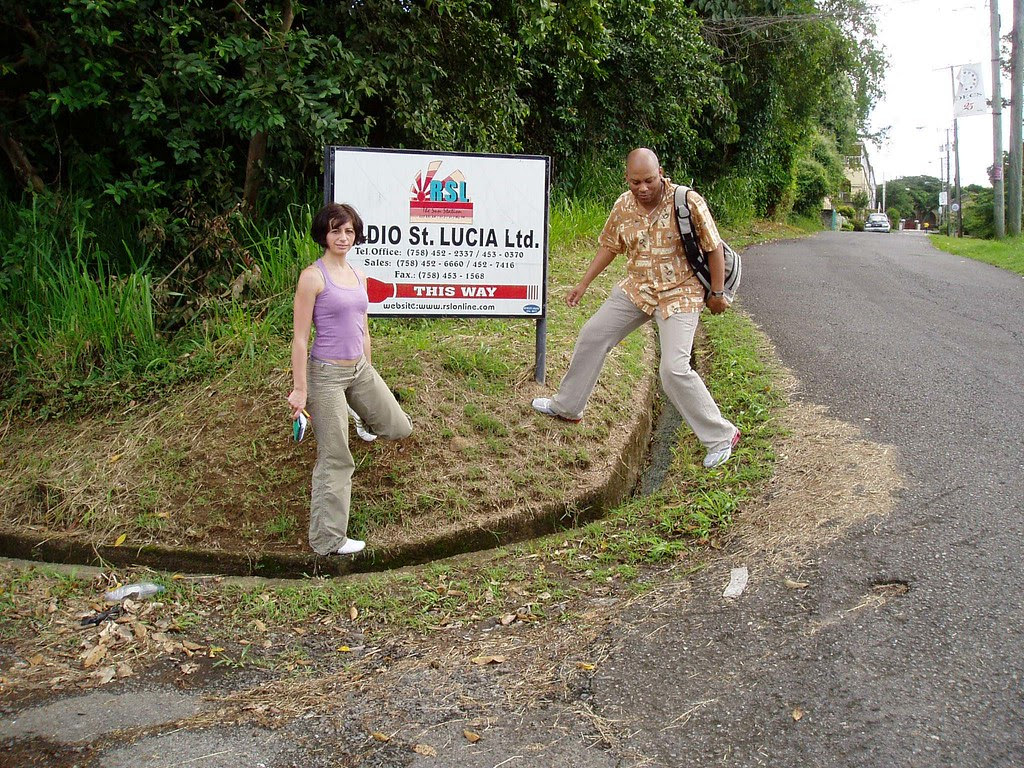 ST LUCIA RADIO STATIONS - ST LUCIA - KLOVE CHRISTIAN RADIO