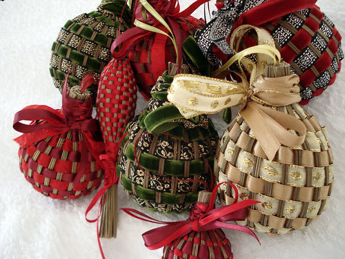 handmade christmas decorations spectacle
