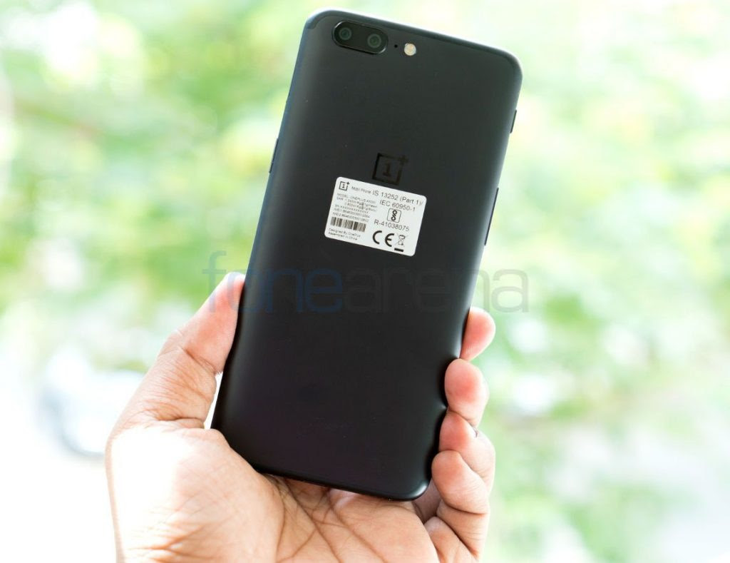 One plus 5 8gb ram 128gb storage