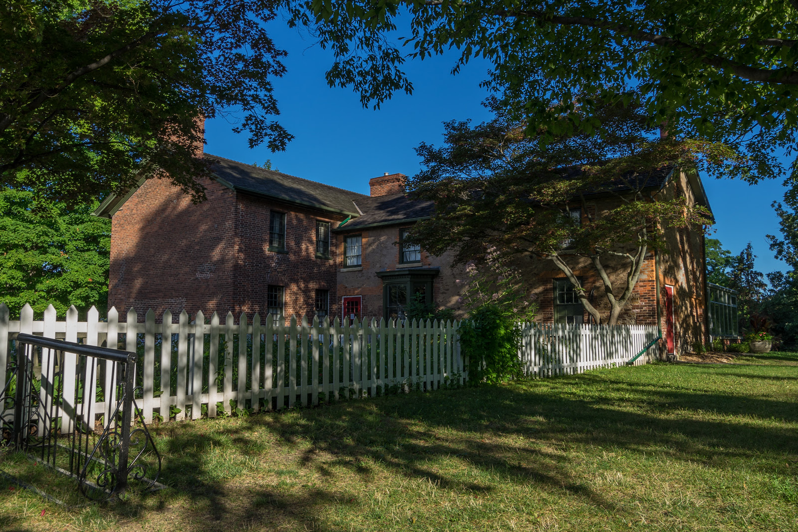 Niagara Falls Road Trip stop #3: McFarland House