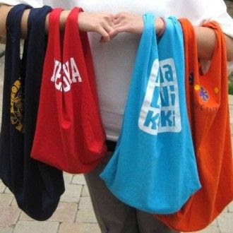... do with all of your extra t-shirts? Why not make a T-Shirt Tote Bag