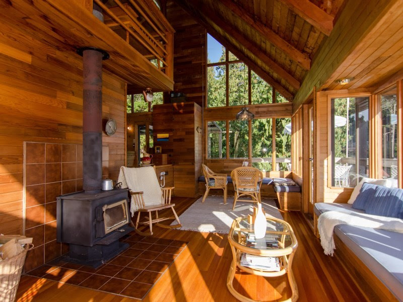 Sunshine Coast Cabin