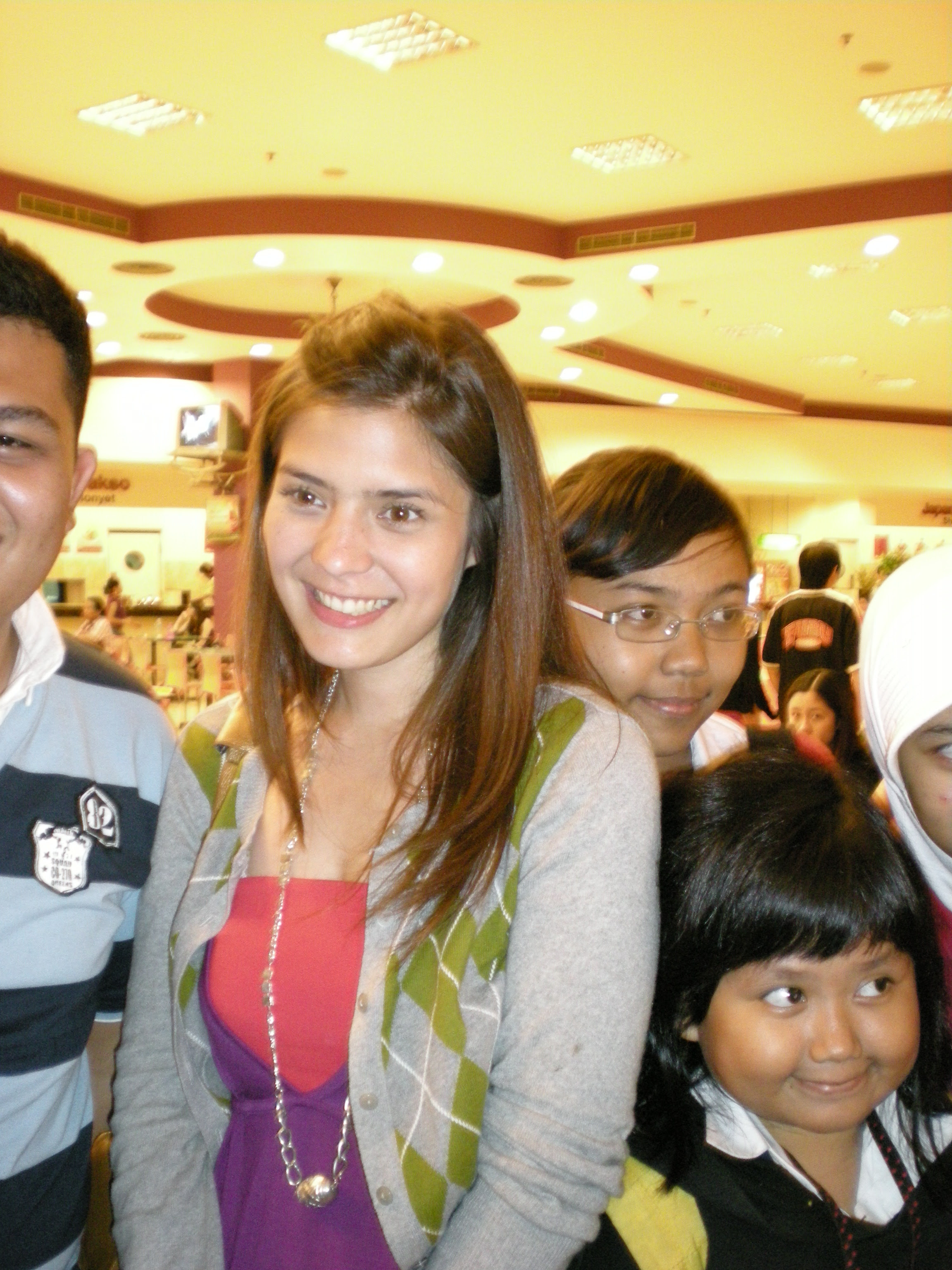 Carissa Puteri - Gallery Colection