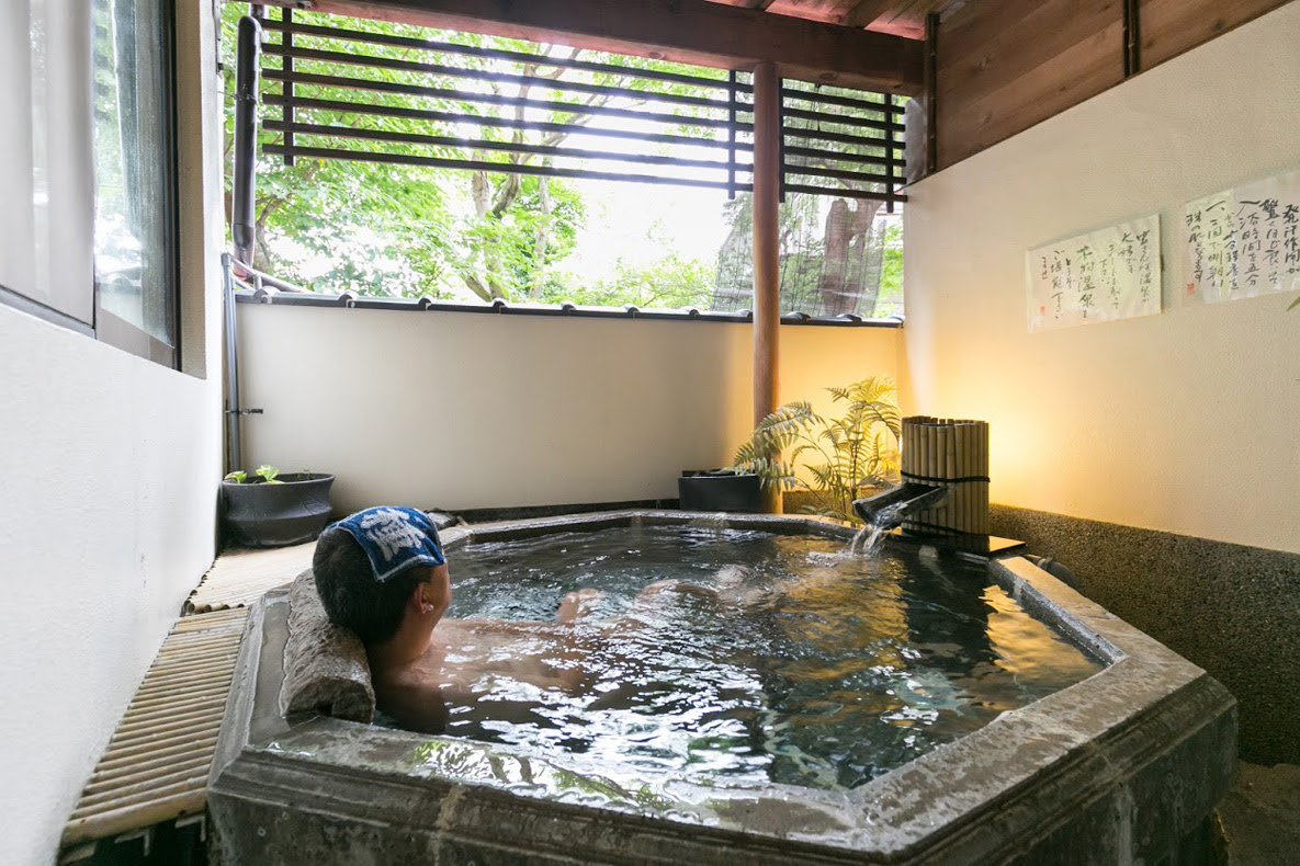 ますとみ旅館 箱根湯本温泉 井伊部長の温泉グルメ探訪 スルガ銀行