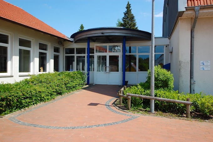 Corona Niedersachsen Schule - Coronavirus: Hamburgs Schulen lÃ¤nger geschlossen | NDR.de : In niedersachsen sind mehrere …
