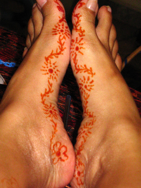 Henna - Mehndi Tattoos 1