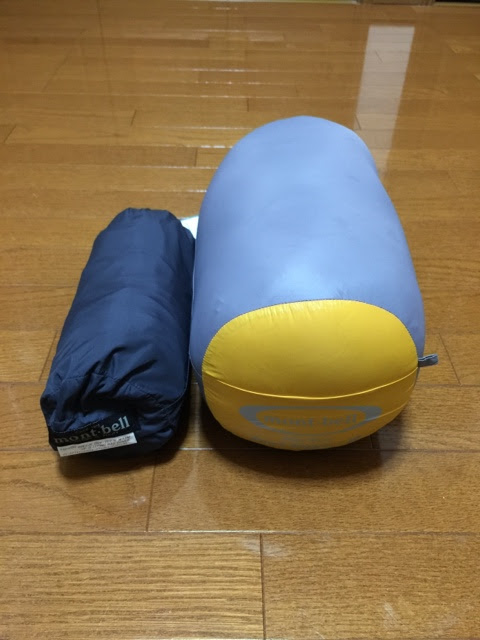 札幌で買いました モンベルシュラフカバー 雨のち晴れ