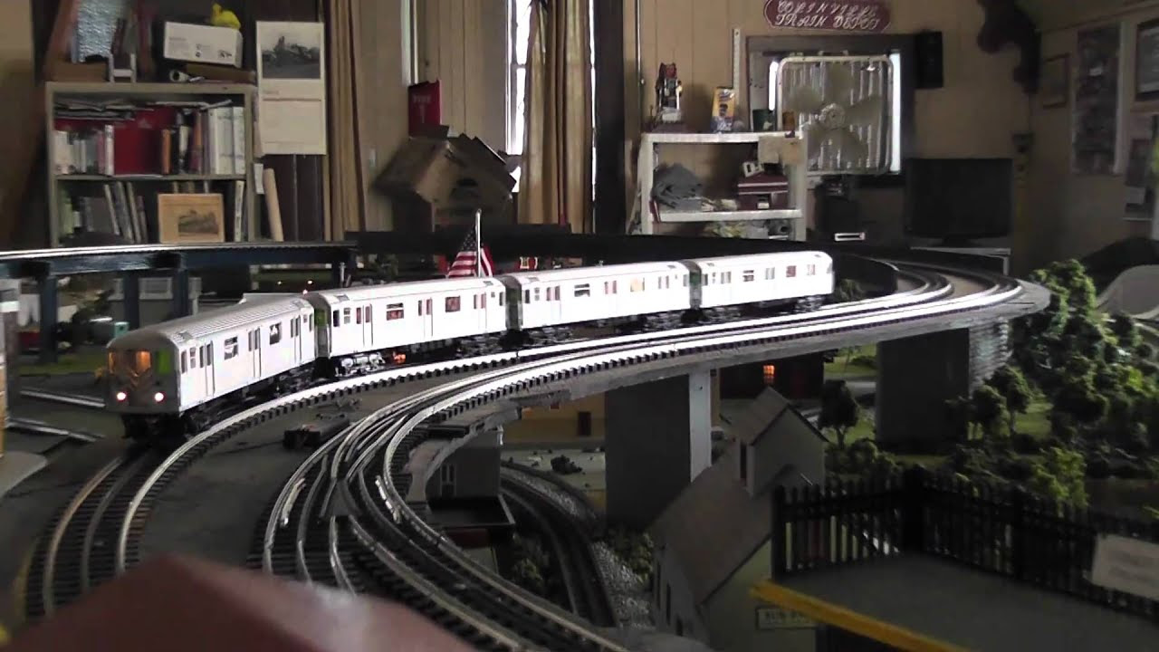 Running Lionel and MTH O Gauge Trains and Subways in HD 